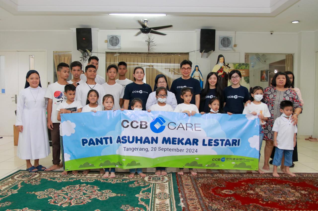 School Visit to Orphanage of Mekar Lestari