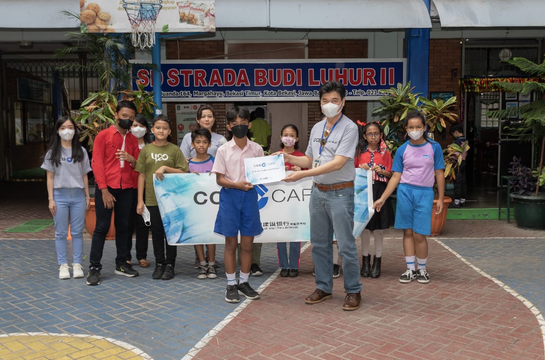 CCB Indonesia Care - Bantuan Pendidikan SD Strada Budi Luhur II